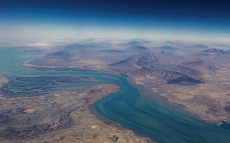 'Plan Is To Get Oil Flowing': US Energy Secretary Says Large Tanker Passed Through Hormuz